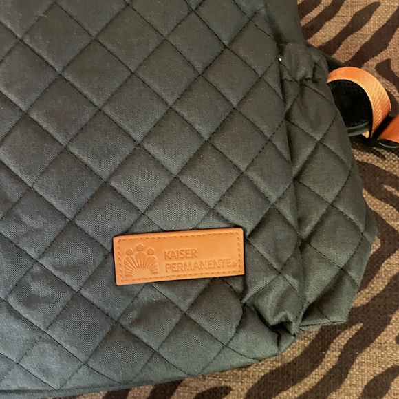 Diaper bag - Picture 3 of 4